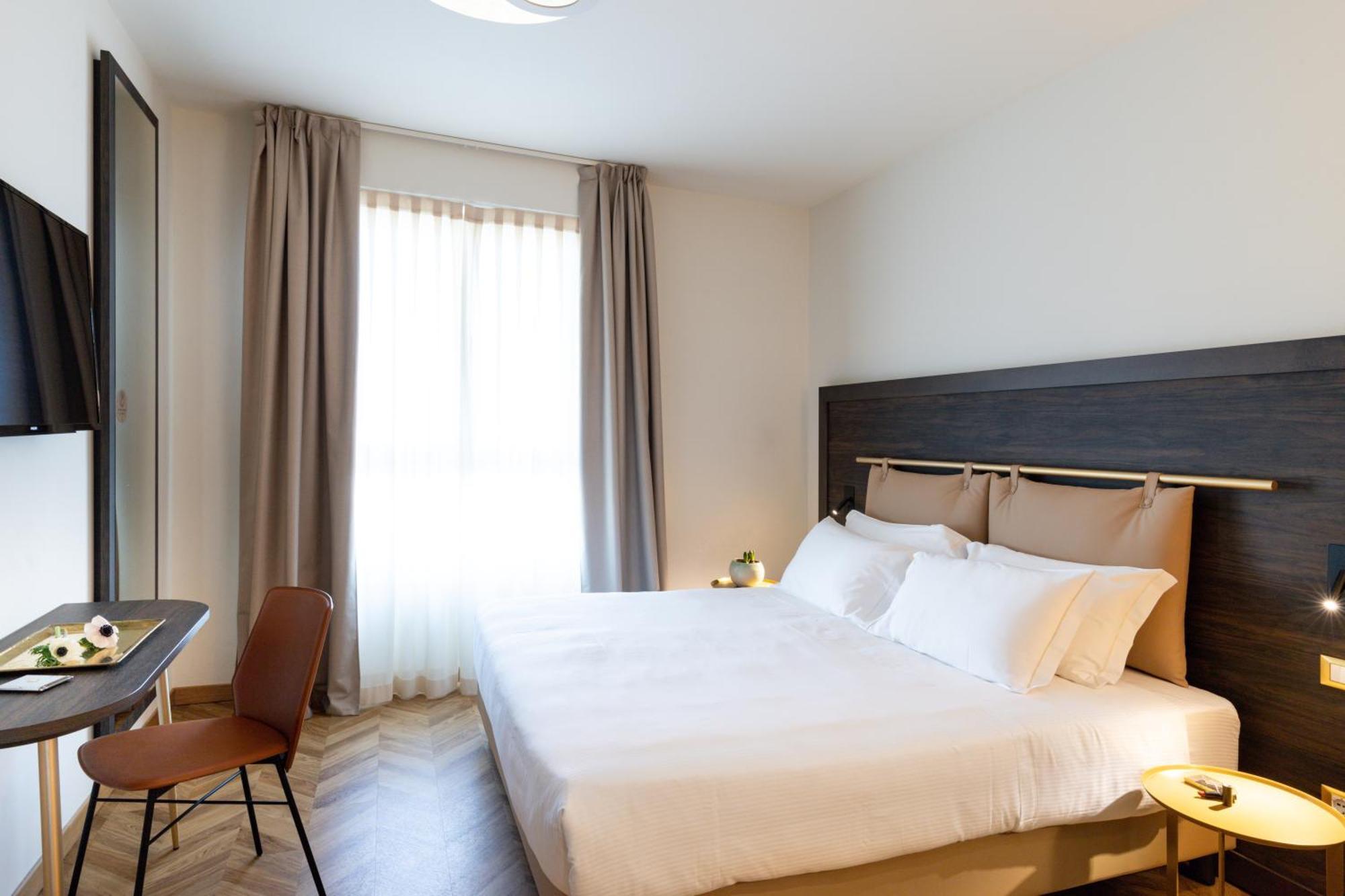 Hatelier Garda Home By Enjoy Garda Hotel Песк'єра-дель-Гарда Екстер'єр фото