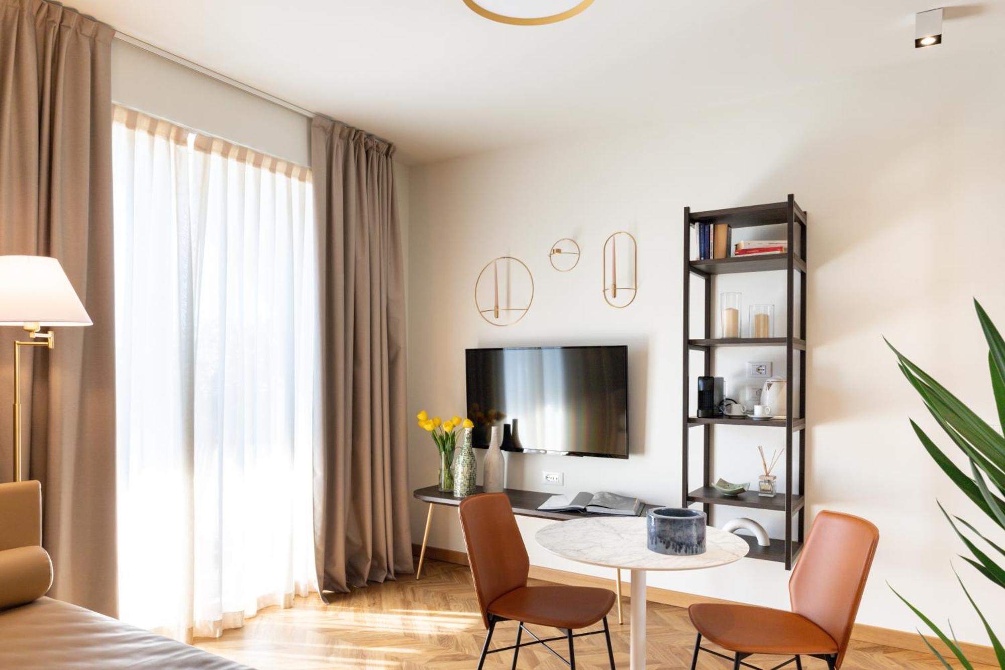 Hatelier Garda Home By Enjoy Garda Hotel Песк'єра-дель-Гарда Екстер'єр фото